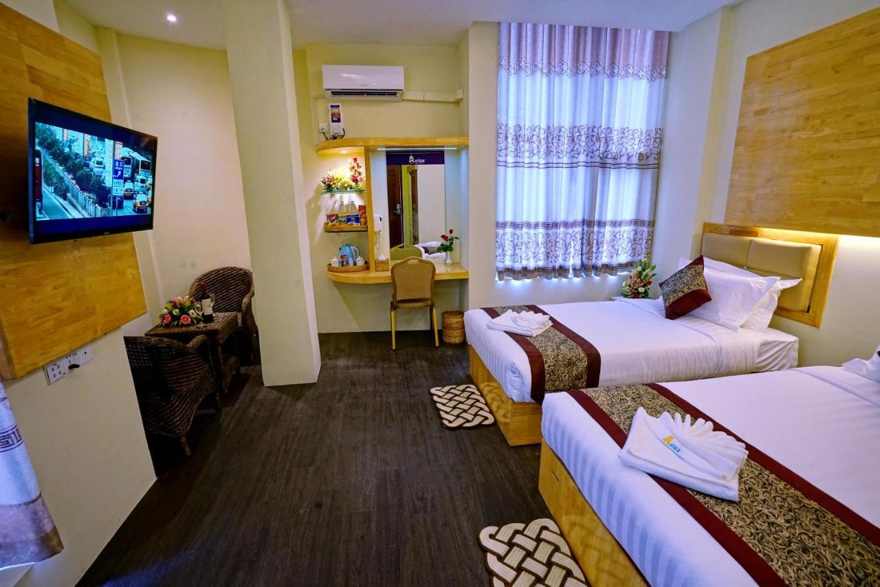 Relax Mandalay Hotel Exterior foto