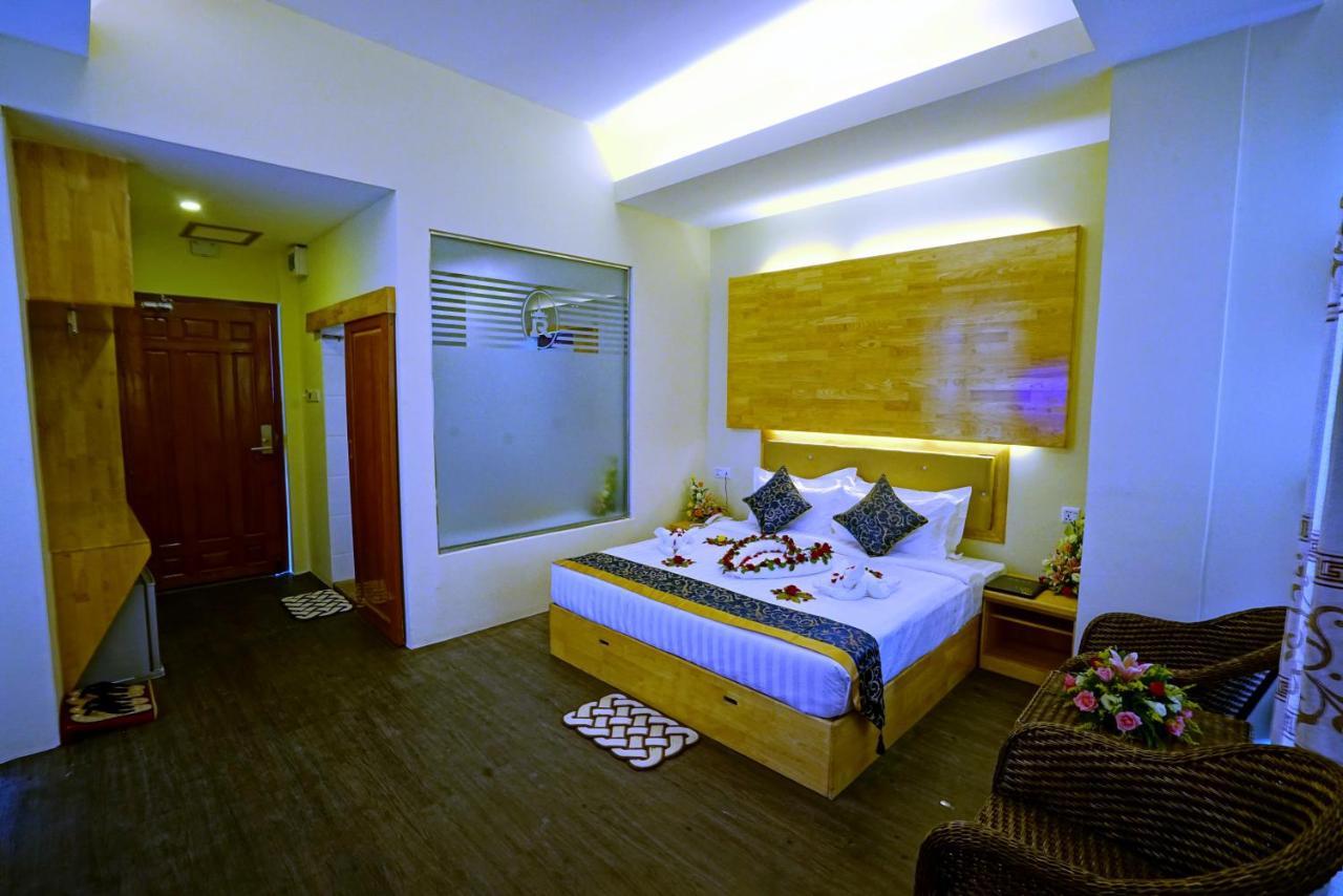Relax Mandalay Hotel Exterior foto